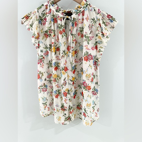 Current Air Flutter Sleeve Floral Blouse Size Small - Picture 4 of 6